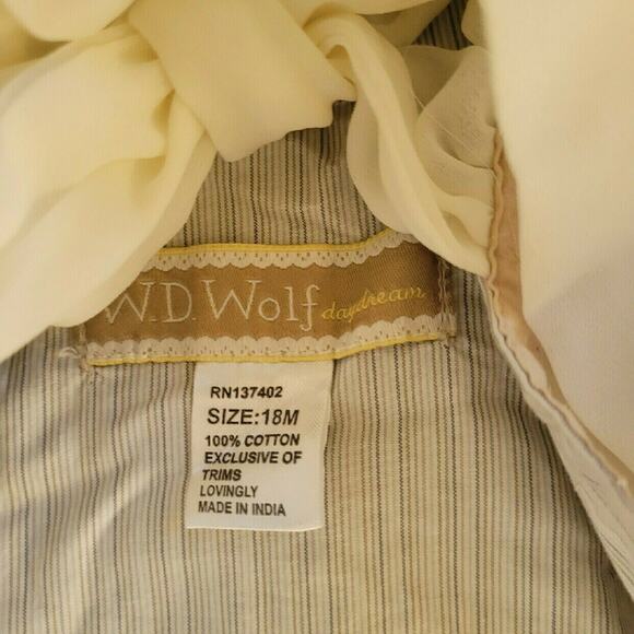 Well Dressed Wolf Dreamer Cape & Pantaloons - Picture 9 of 9